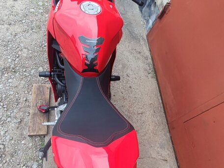 2017 Ducati Supersport, красный, 899000 рублей, вид 2