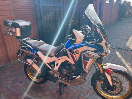 2021 Honda CRF 1100L Africa Twin, красный, 1450000 рублей, вид 2