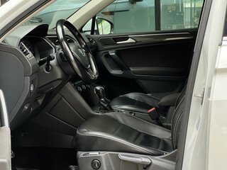 2018 Volkswagen Tiguan II, белый, 2750000 рублей, вид 5