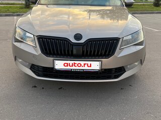 2016 Skoda Superb III, бежевый, 1695000 рублей, вид 1