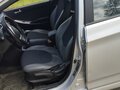 2013 Hyundai Solaris I, серебристый, 730000 рублей - вид 9