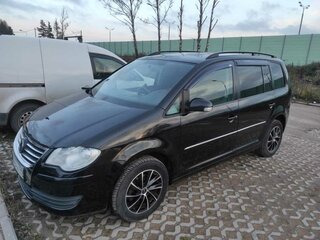 2008 Volkswagen Touran I Рестайлинг, чёрный, 799000 рублей, вид 1