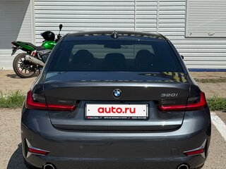 2021 BMW 3 серии 320i VII (G2x), серый, 3980000 рублей, вид 4