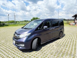 2015 Honda Stepwgn V, фиолетовый, 1680000 рублей, вид 1