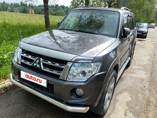 2012 Mitsubishi Pajero IV Рестайлинг 1, серый, 2500000 рублей, вид 3