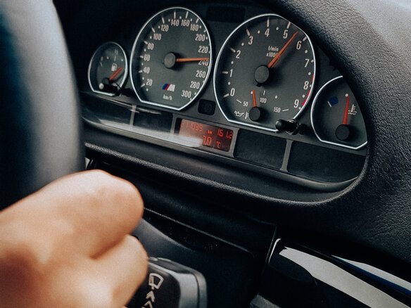 2003 BMW 3 серии 325i IV (E46), серый - вид 11