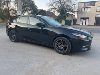 2017 Mazda 3 III (BM) Рестайлинг, чёрный, 1490000 рублей, вид 4