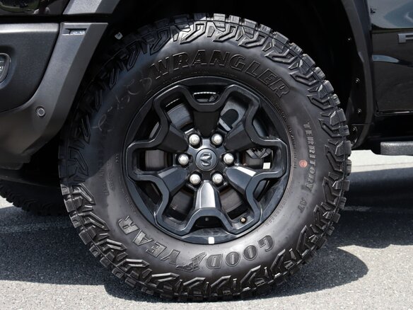2026 Ram 1500 RHO V Рестайлинг, чёрный - вид 12