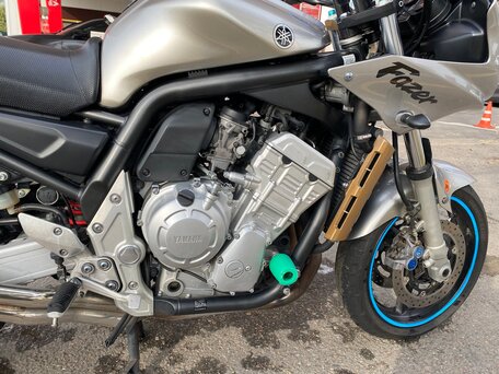 2003 Yamaha FZS1000 Fazer, серый, 360000 рублей, вид 5