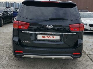 2019 Kia Carnival III, чёрный, 2600000 рублей, вид 3