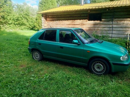 1998 Skoda Felicia I Рестайлинг, зелёный, 200000 рублей, вид 3