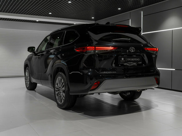 2026 Toyota Highlander IV (XU70), чёрный, 5600000 рублей - вид 3