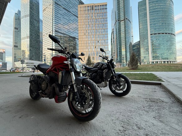 2015 Ducati Monster 1200, красный, 850000 рублей - вид 14