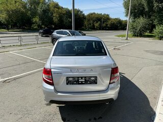 2026 Lada (ВАЗ) Granta I Рестайлинг, серебристый, 1121000 рублей, вид 4