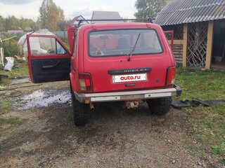 1995 Lada (ВАЗ) 2121 (4x4) I Рестайлинг, красный, 150000 рублей, вид 4
