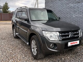 2013 Mitsubishi Pajero IV Рестайлинг 1, серый, 2200000 рублей, вид 1