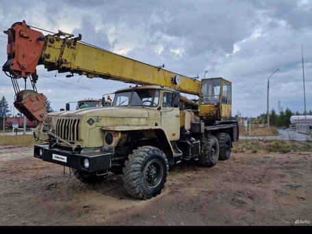 2006 Ивановец КС-35714, бежевый, 1100000 рублей, вид 1