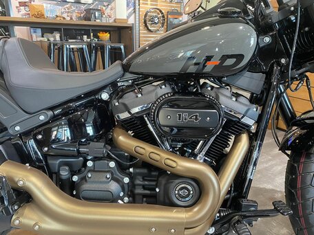 2024 Harley-Davidson Fat Bob, чёрный, 3100000 рублей, вид 5