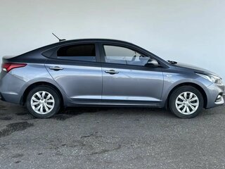 2018 Hyundai Solaris II, серый, 1275000 рублей, вид 4