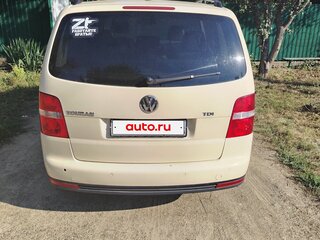 2008 Volkswagen Touran I Рестайлинг, бежевый, 580000 рублей, вид 5