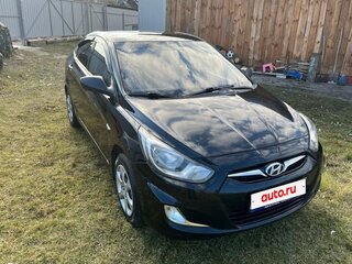 2012 Hyundai Solaris I, чёрный, 450000 рублей, вид 3