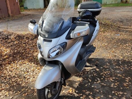 2005 Suzuki Burgman (SkyWave) 650, серебристый, 325000 рублей, вид 1