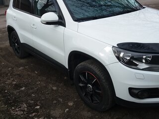 2014 Volkswagen Tiguan I Рестайлинг, белый, 1450000 рублей, вид 3