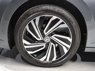 2021 Volkswagen Jetta 8-speed VII, серый, 1700000 рублей, вид 5