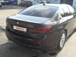 2021 BMW 5 серии 520i VII (G30/G31/G38) Рестайлинг, чёрный, 4200000 рублей, вид 5