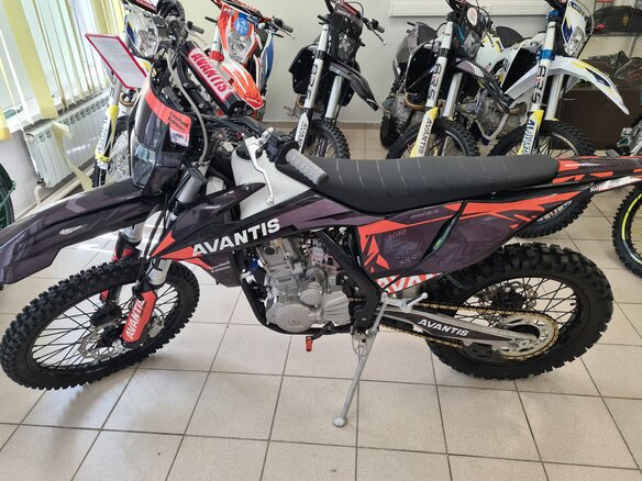 2021 Avantis Enduro 300 Carb, чёрный, 350000 рублей - вид 1