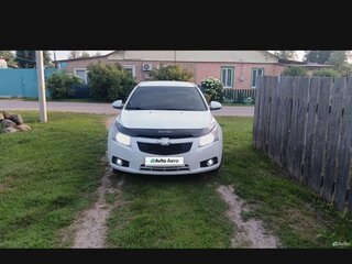 2012 Chevrolet Cruze I, белый, 730000 рублей, вид 2