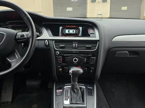 2014 Audi A4 IV (B8) Рестайлинг, белый, 1250000 рублей - вид 9