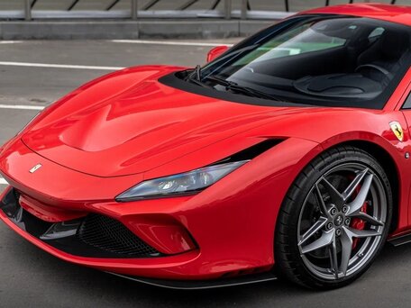 2023 Ferrari F8 Tributo, красный, 34990000 рублей, вид 2