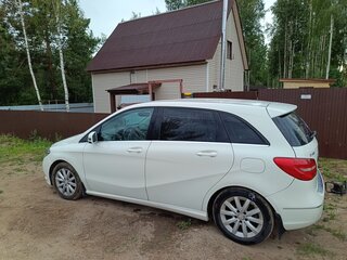 2013 Mercedes-Benz B-Класс 180 II (W246), белый, 1230000 рублей, вид 3