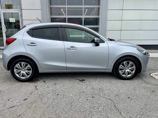 2020 Mazda 2 III (DJ) Рестайлинг, серый, 1290000 рублей, вид 5