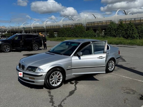 2000 BMW 3 серии 325i IV (E46), серебристый, 600000 рублей - вид 8