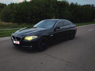 2012 BMW 5 серии 520i VI (F10/F11/F07), чёрный, 1800000 рублей, вид 1