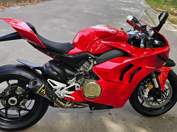 2021 Ducati Panigale V4, красный, 2450000 рублей - вид 19
