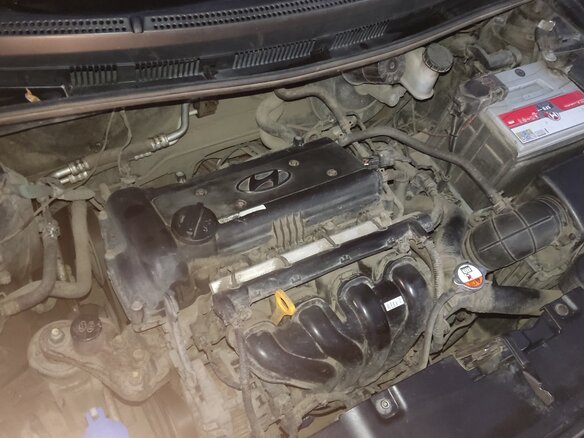 2013 Hyundai Solaris I, чёрный, 440000 рублей - вид 9