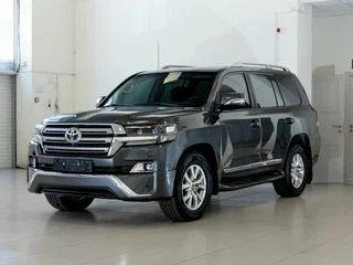2010 Toyota Land Cruiser 200 Series, серый, 2700000 рублей, вид 3