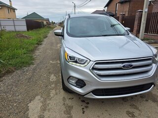 2019 Ford Escape III Рестайлинг, серый, 1700000 рублей, вид 4