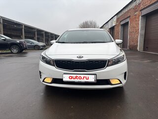 2018 Kia Cerato III Рестайлинг (Classic), белый, 1299000 рублей, вид 2