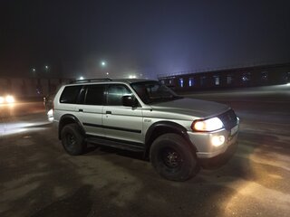 2002 Mitsubishi Montero Sport I, серебристый, 750000 рублей, вид 2