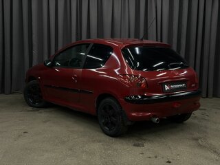 2009 Peugeot 206 +, красный, 179999 рублей, вид 3