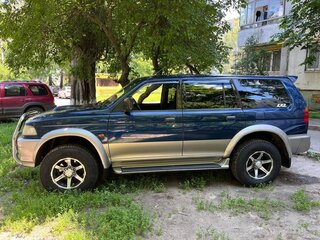 1999 Mitsubishi Pajero Sport I, синий, 1000000 рублей, вид 4