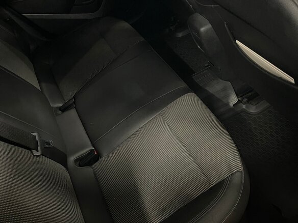 2011 Opel Astra J, белый, 850000 рублей - вид 32