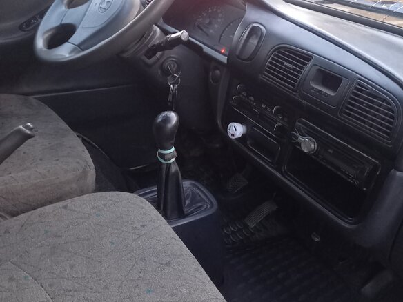 2006 Hyundai Porter, белый, 480000 рублей - вид 12