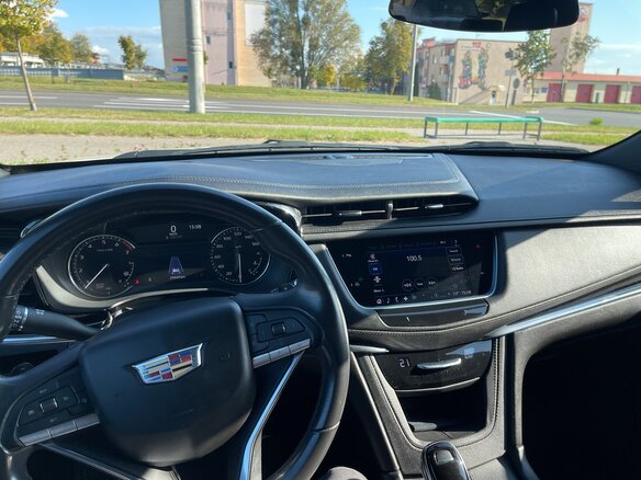 2020 Cadillac XT6 I, белый, 3100000 рублей - вид 12