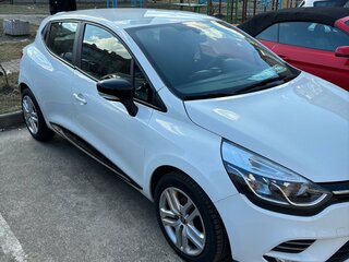2019 Renault Clio IV Рестайлинг, белый, 880000 рублей, вид 2