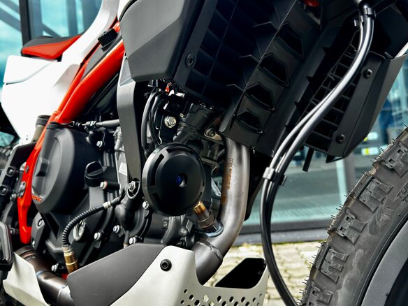 2025 KTM 390 Adventure R, белый, 889000 рублей - вид 9
